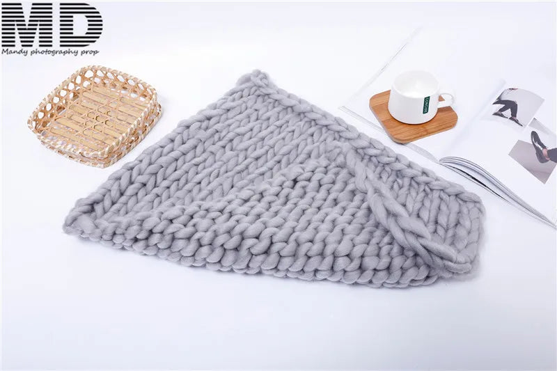 CloudNest Blanket – Soft Newborn Basket Filler Prop