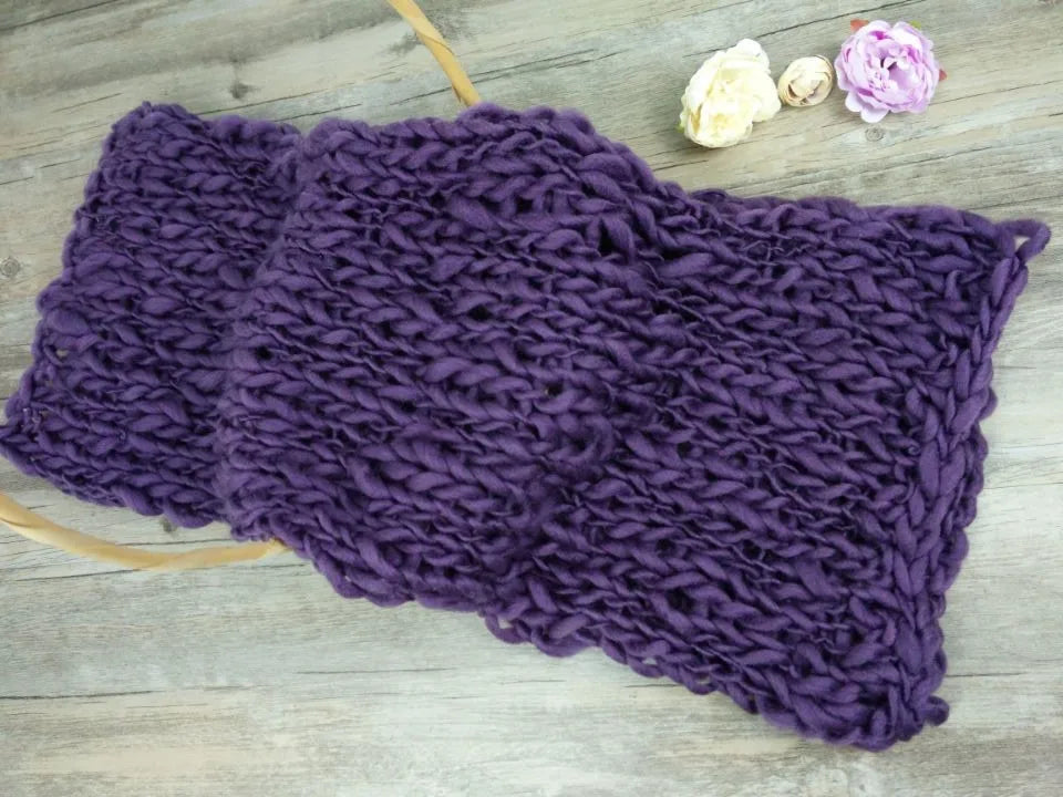 SnuggleNest – Chunky Knit Baby Photo Blanket