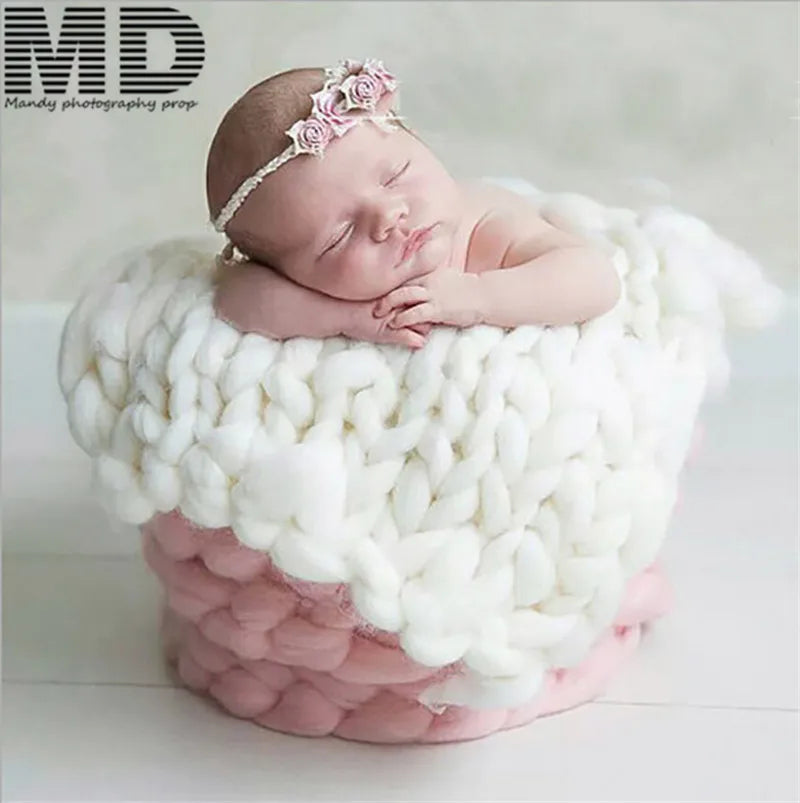 CloudNest Blanket – Soft Newborn Basket Filler Prop