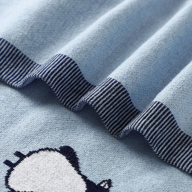 ChillyWaddle Blanket – Soft Penguin Knit Swaddle for Babies