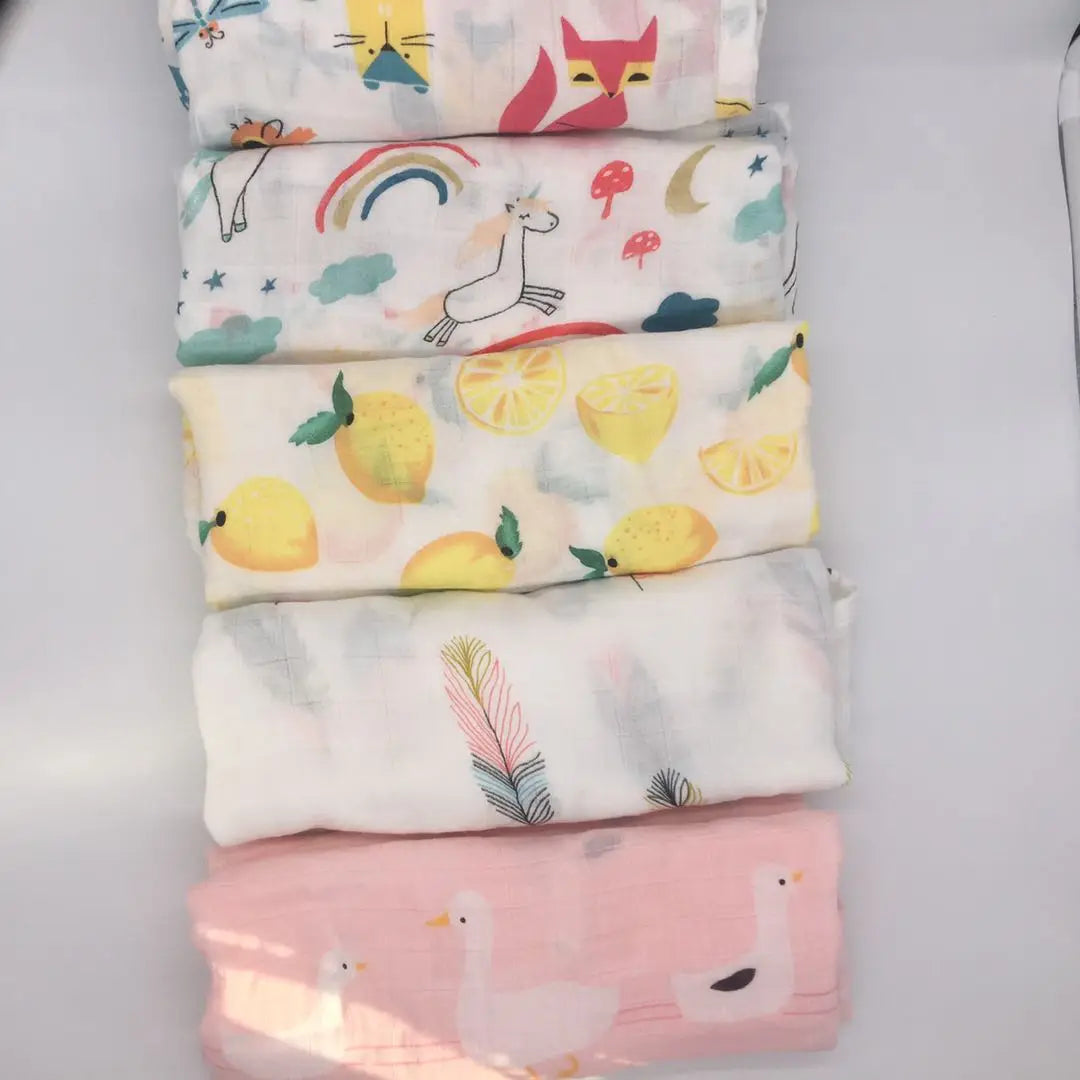 BambooNest Swaddle – Soft Muslin Baby Blanket