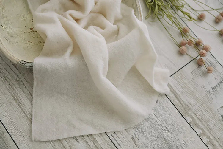 WoolWhisp Blanket – Cozy Merino Baby Photo Prop
