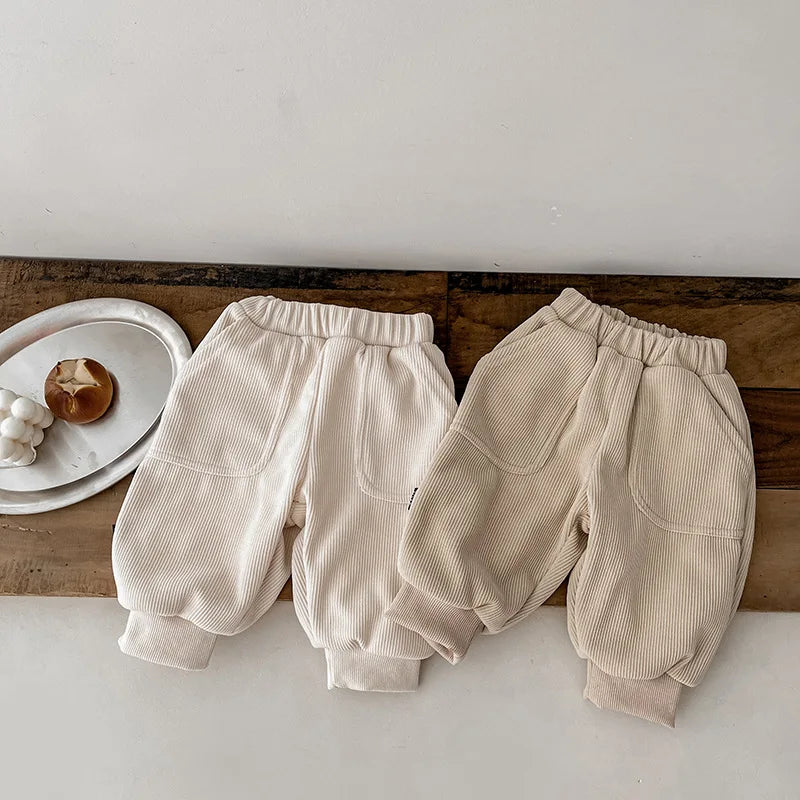 CozyNest Trousers – Velvet-Lined Winter Comfort