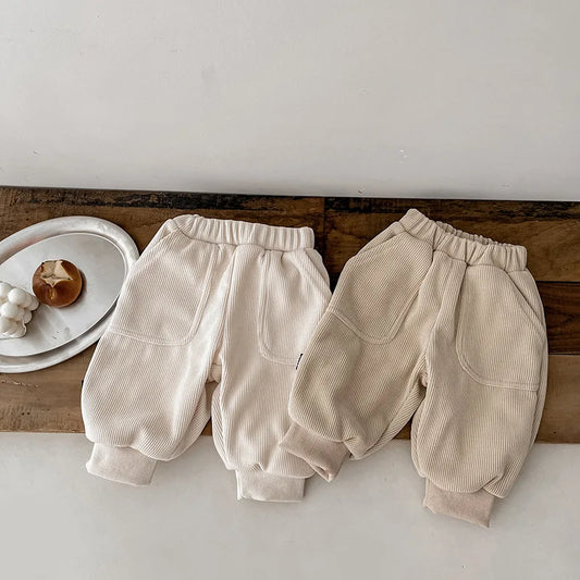 CozyNest Trousers – Velvet-Lined Winter Comfort
