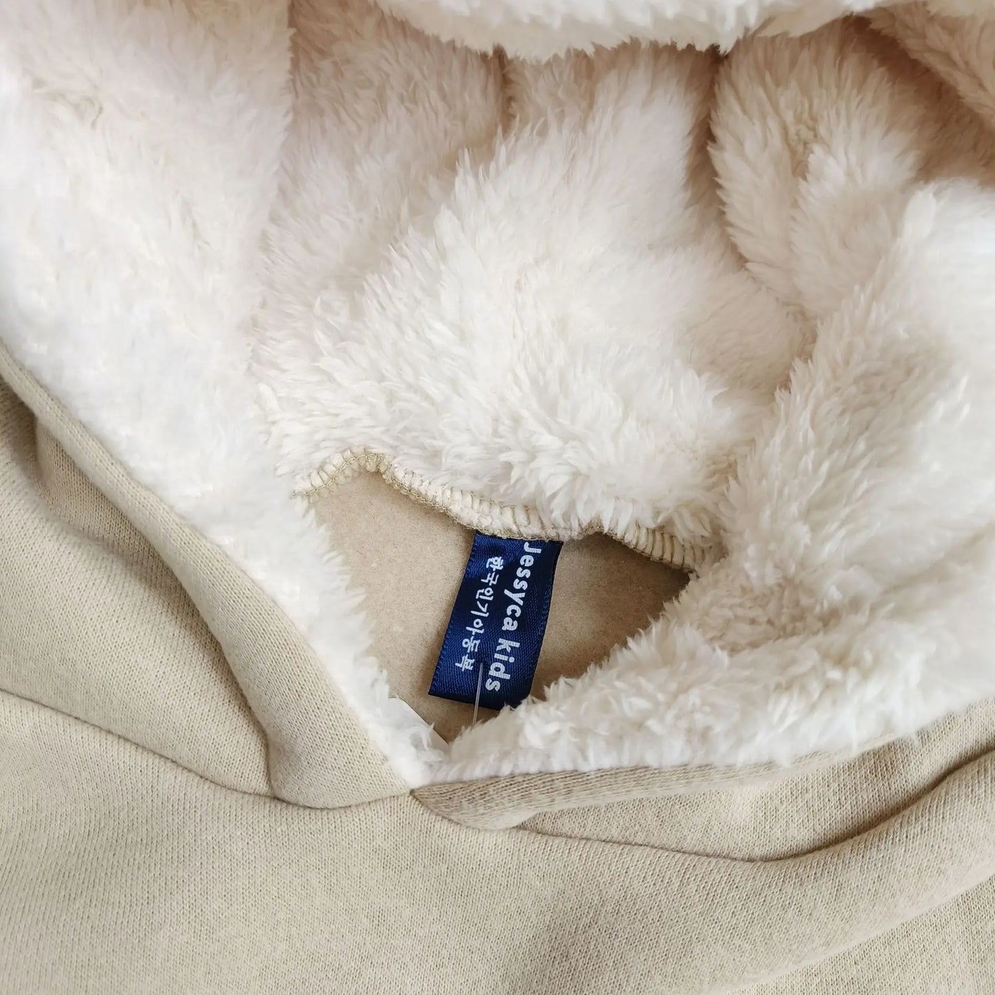 WarmHug Fleece Hoodie – Letter Print Kids Sweatshirt