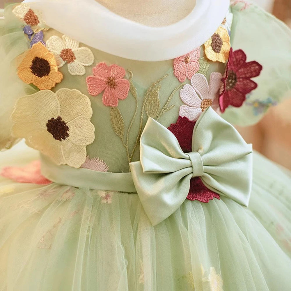 LaceLoom – Floral Appliqué Princess Ball Gown