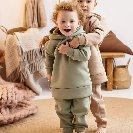 CozyNest Fleece Hoodie Set – Warm Winter Tracksuit