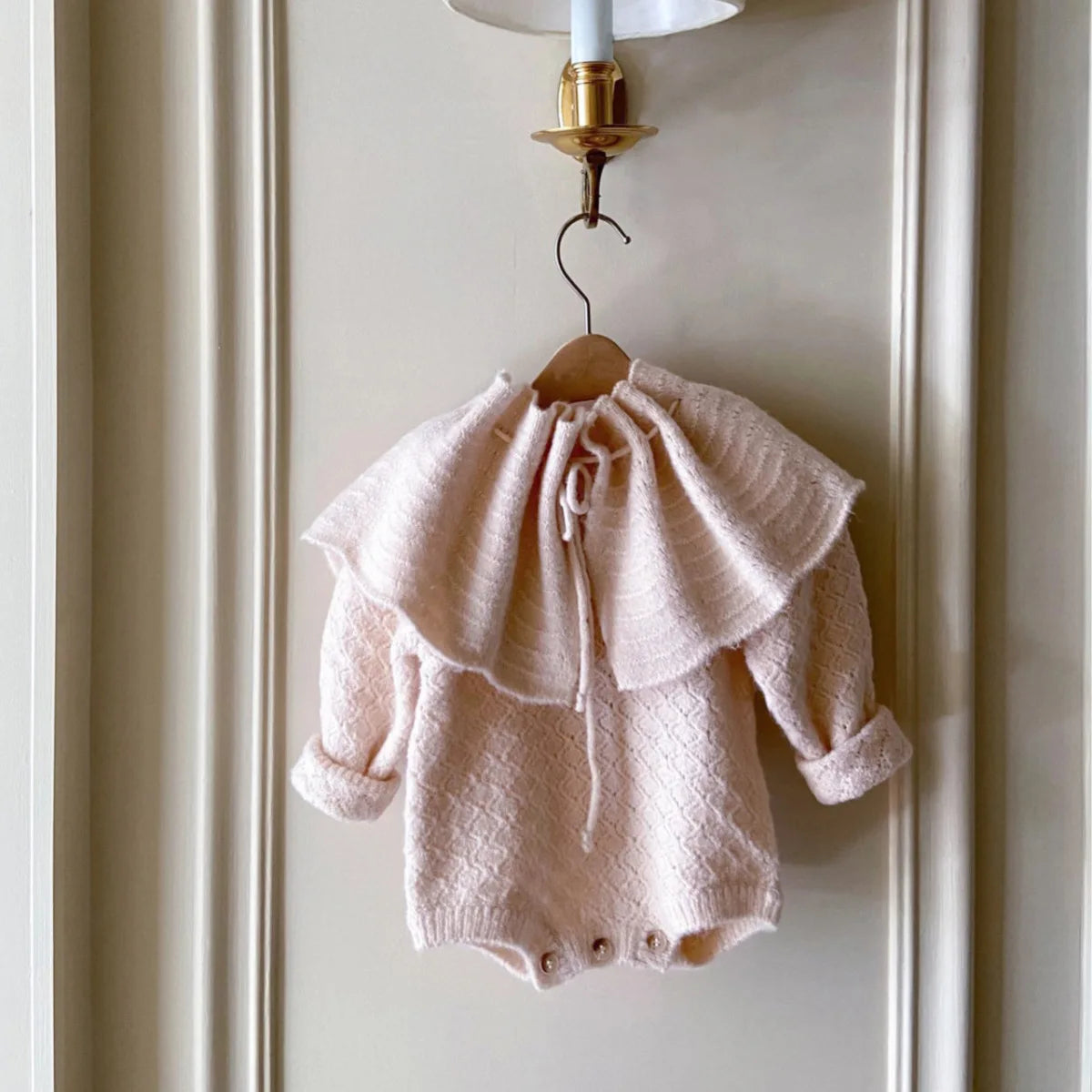 KnitNest Set – Baby Girl Bodysuit & Shawl Outfit