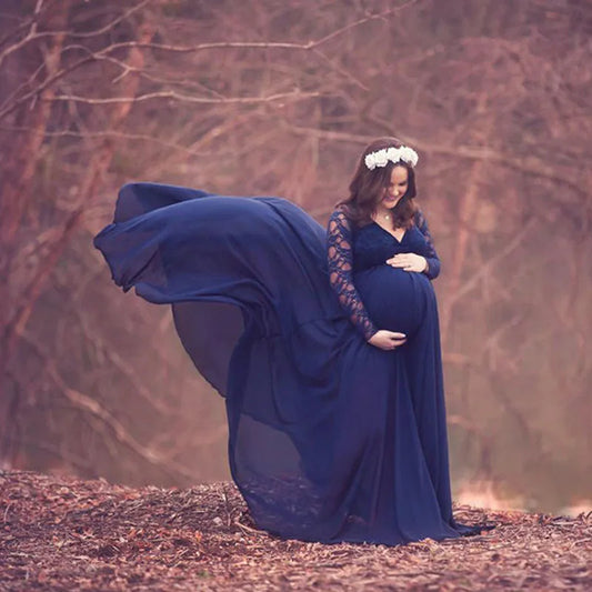 LunaNest Gown – Lace Maternity Photoshoot Dress