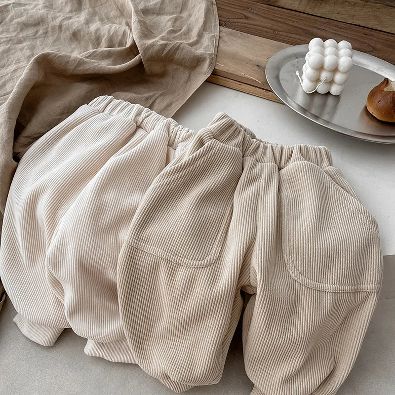 CozyNest Trousers – Velvet-Lined Winter Comfort