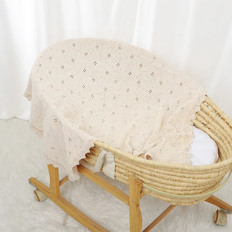 PokoDot Quilt – Cozy Newborn Knit Bedding for Stroller & Crib