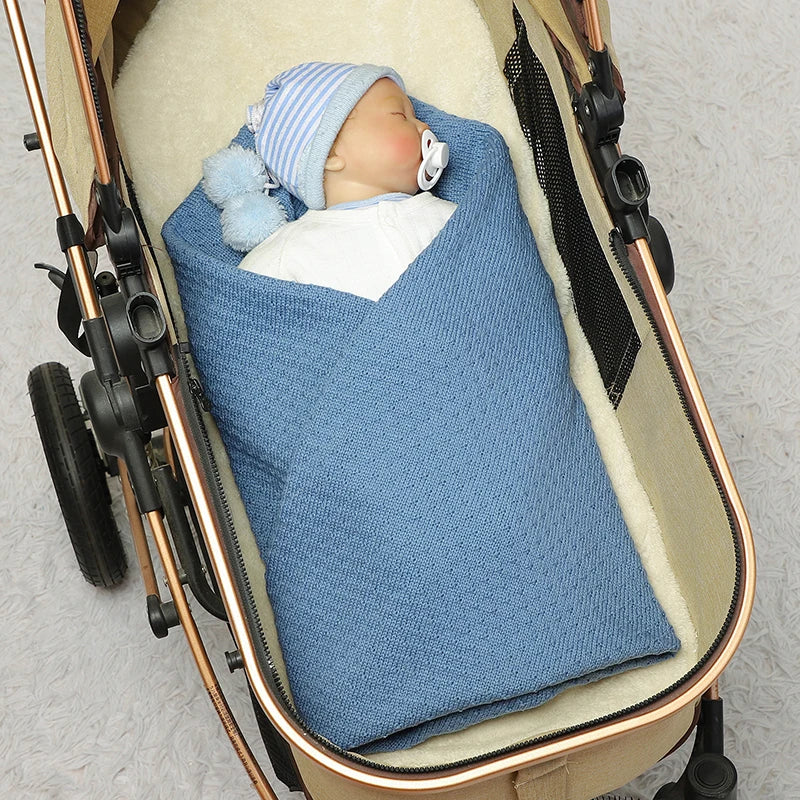 DreamNest Knit Blanket – Soft Crib & Stroller Wrap