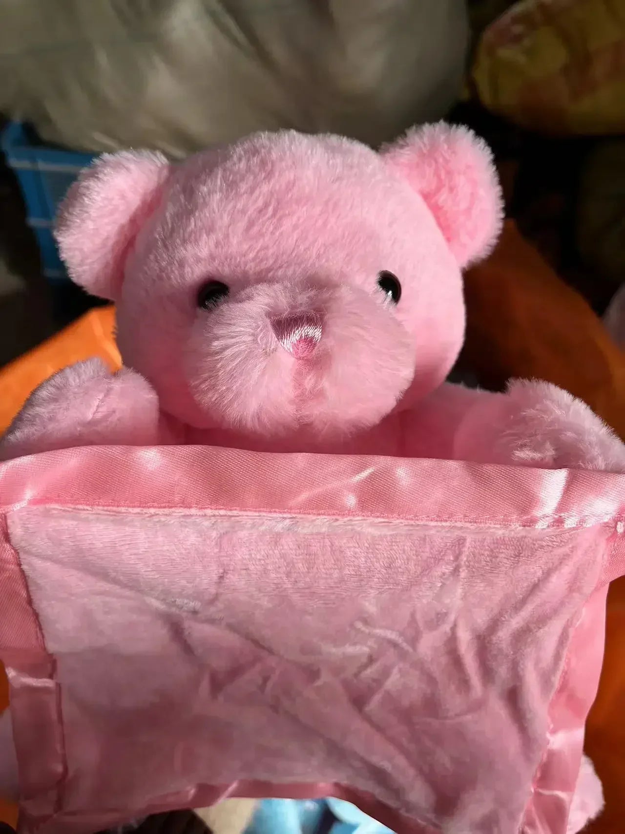 GiggleBear – Interactive Peekaboo Stuffed Animal Gift
