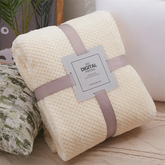 CozyNest Fleece Quilt – Ultra-Warm Baby Blanket for Newborns