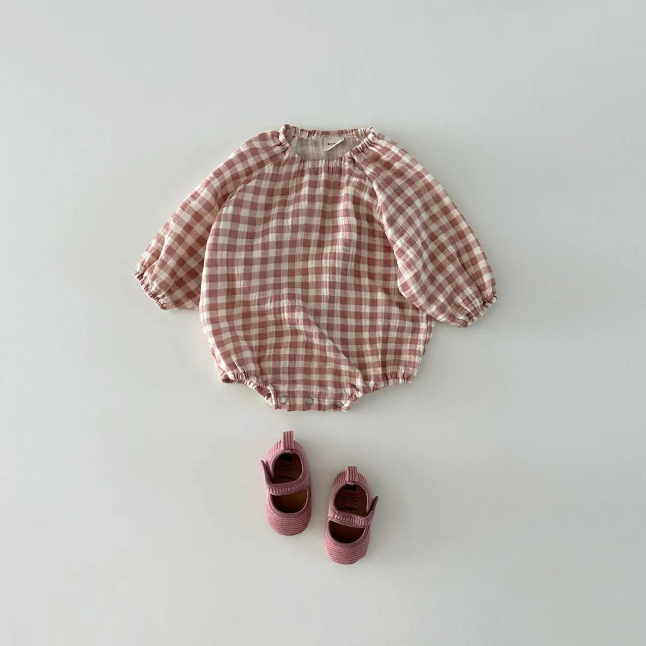 LoveyLoom Bodysuit – Cozy Plaid Cotton Onesie