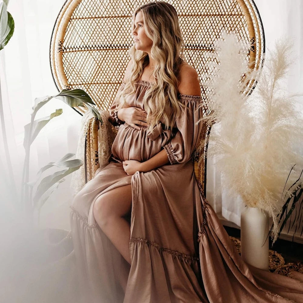 Solvéra Set – Satin Off-Shoulder Maternity Gown