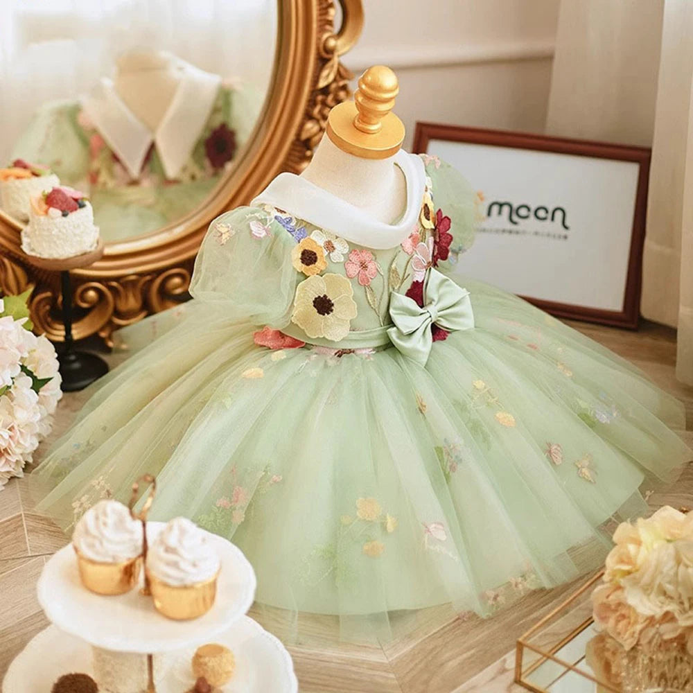 LaceLoom – Floral Appliqué Princess Ball Gown