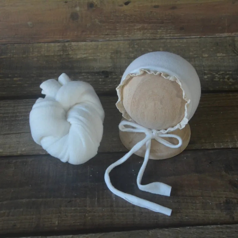 CozySnug Wrap Set – Knit Stretch Blanket & Hat for Baby Photos