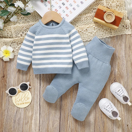 WarmWhirl Knitwear – Unisex Baby Winter Set in Soft Stripes