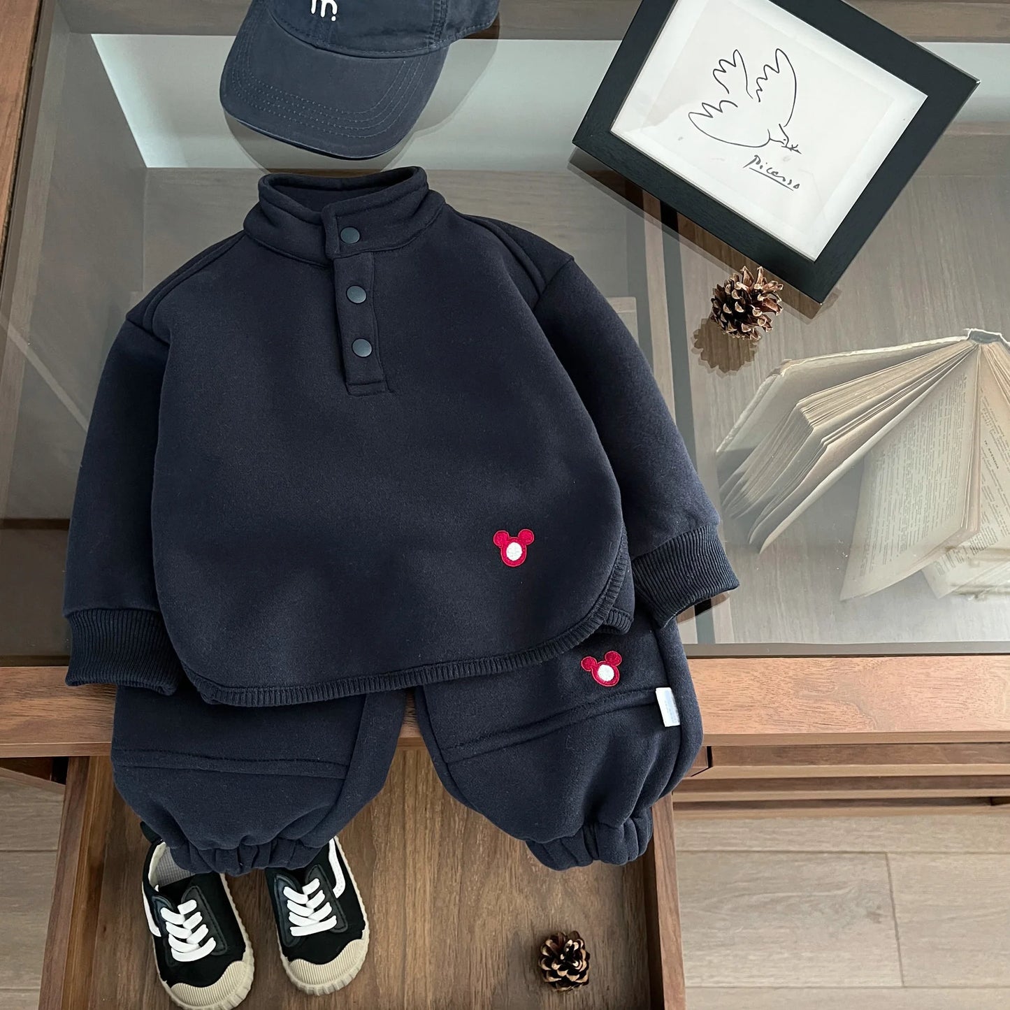 FuzzyTrek – Fleece Sweat Set