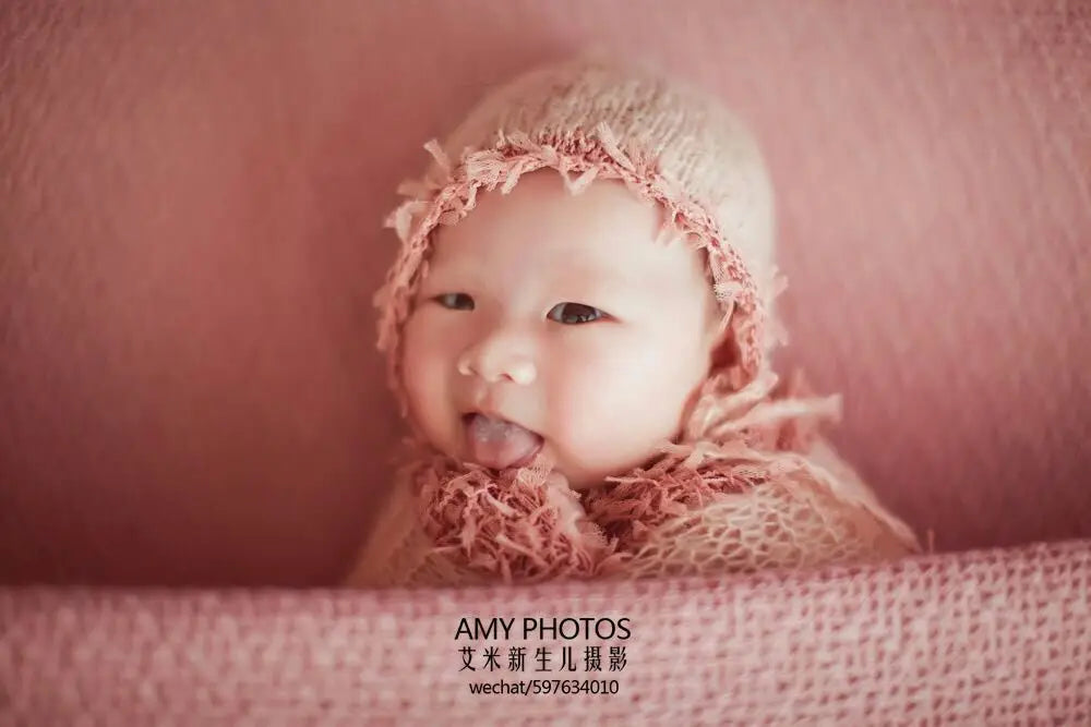 Newborn photography props,lace wrap with matching hat,stretch super fluffy,baby soft
