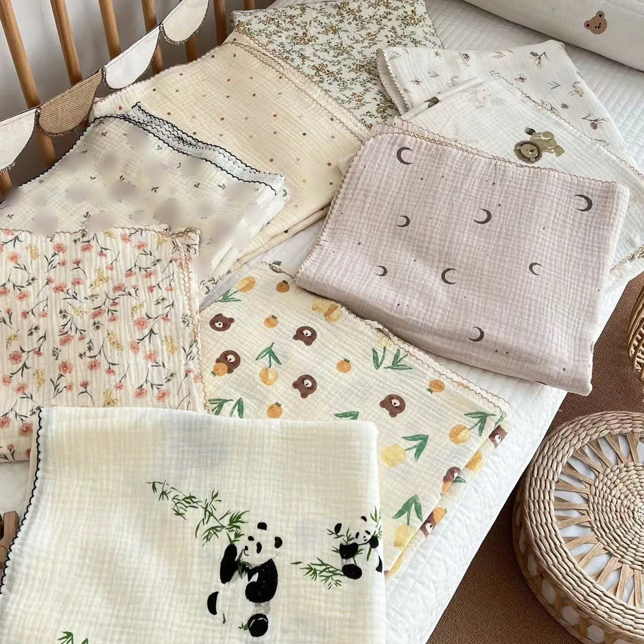 Baby Muslin Blanket Gauze Thin Quilt Floral Print Double Layer Cotton Swaddle Blanket Stroller Cover Kids Bedding
