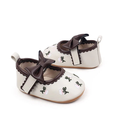 Baby Girls Mary Jane Flats Casual Shoes Cute Floral Embroidery Dress Shoes