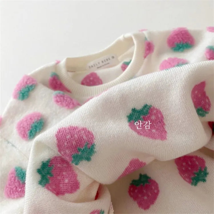 Girl Sweet Lambswool Thick Sweatshirt Fashion Strawberries Cute Baby Pullover Tops